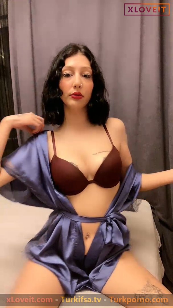 Tango Yasmin ifşa Gecelikli canlı yayınını seyret